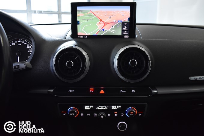 AUDI A3 SPB 1.4 TFSI S tronic g-tron